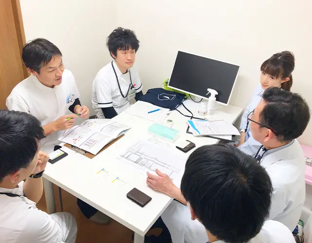 薬剤師・パートナーとのディスカッション風景をご覧いただけます